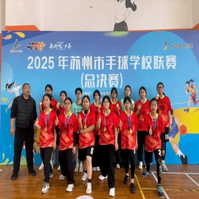媒体关注焦点盘点:年轻化视角的独特解读 专稿第12335期(lejing)